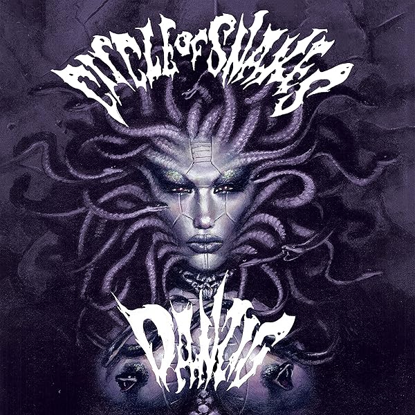 Amazon.com: Heavy Bones: CDs y Vinilo